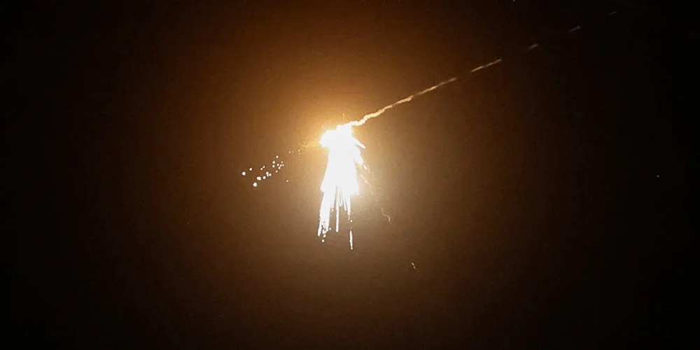 Наслідки російського удару по Києву 19 липня: пожежі у п'яти районах столиці та пошкоджений вестибюль станції «Лук'янівська»