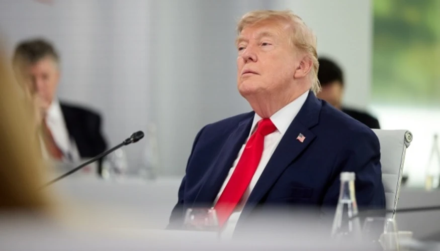 Трамп заявив, що не переймається психічним станом екіпажу USS Abraham Lincoln