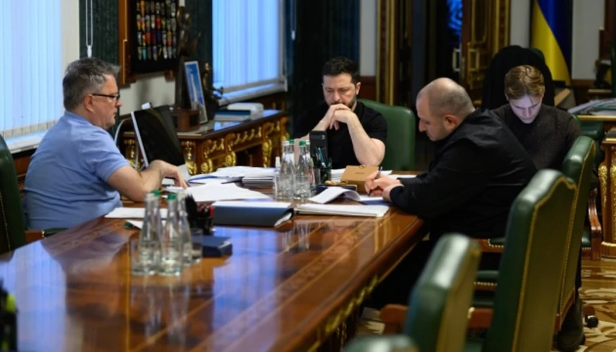 Хто і навіщо говорив: ролі Зеленського, Віткоффа та Кушнера у дипломатичному дзвінку