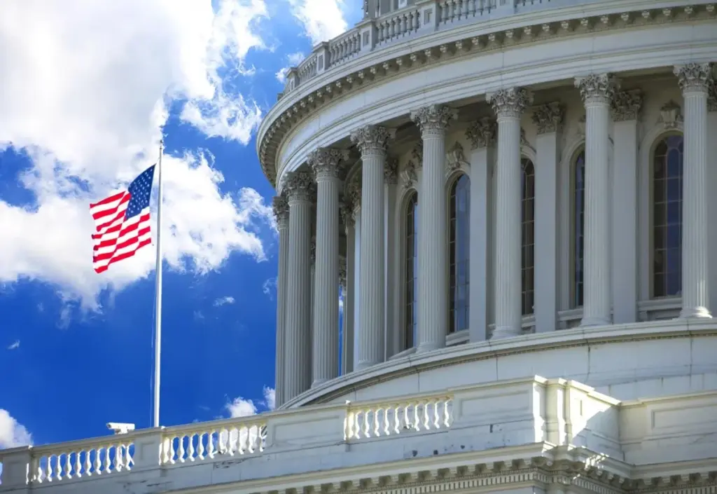 Конгрес США прив’язав голосування за кандидатури Трампа до Starlink в Україні